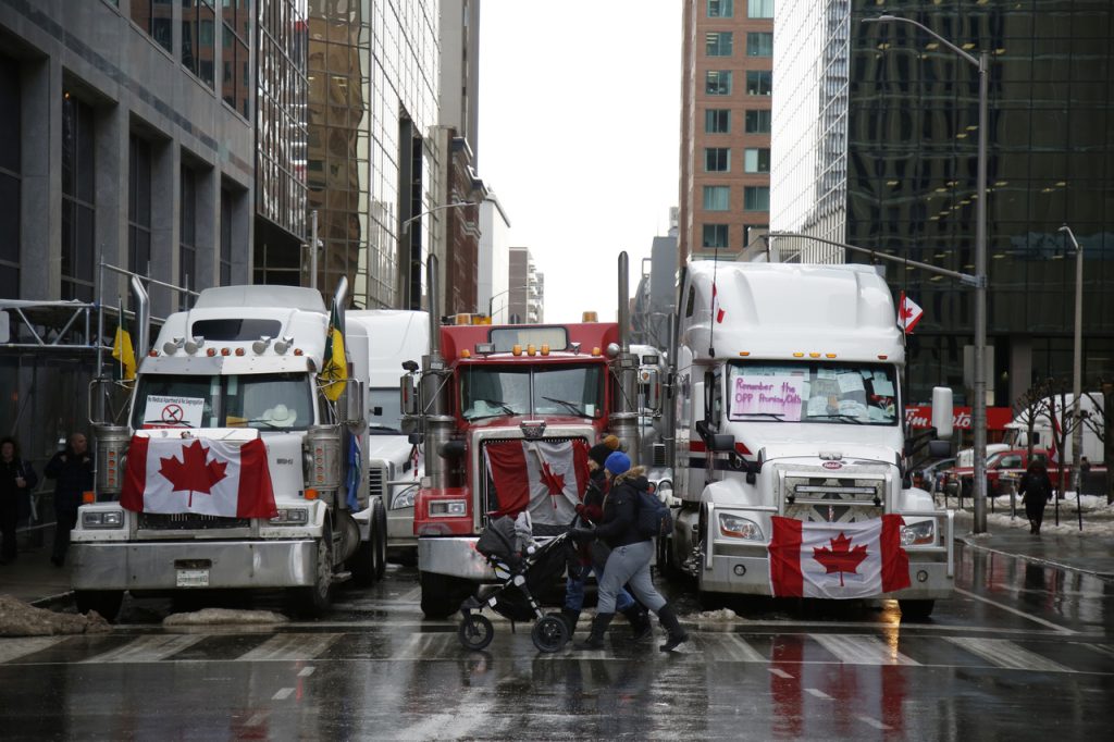 Penyelenggara Konvoi Kebebasan Kanada ditangkap di Ottawa