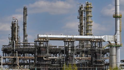Kilang minyak PCK di Schwedt, Jerman, milik Rosneft Rusia. 