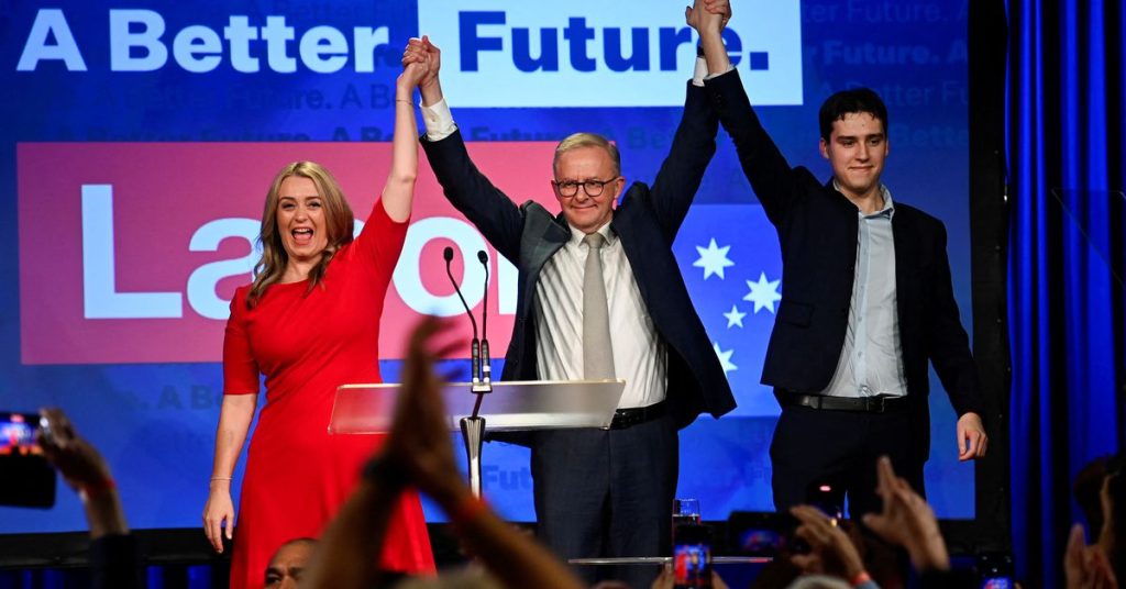 Australia menggulingkan Konservatif setelah sembilan tahun, dan Albany mengambil alih sebagai Perdana Menteri
