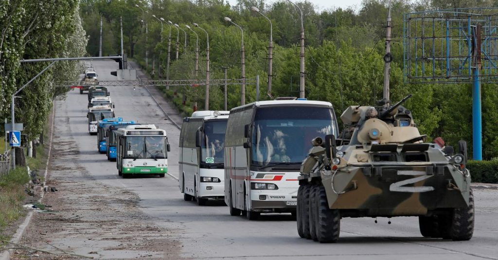 Rusia mengatakan lebih banyak pejuang Ukraina telah menyerah di Mariupol