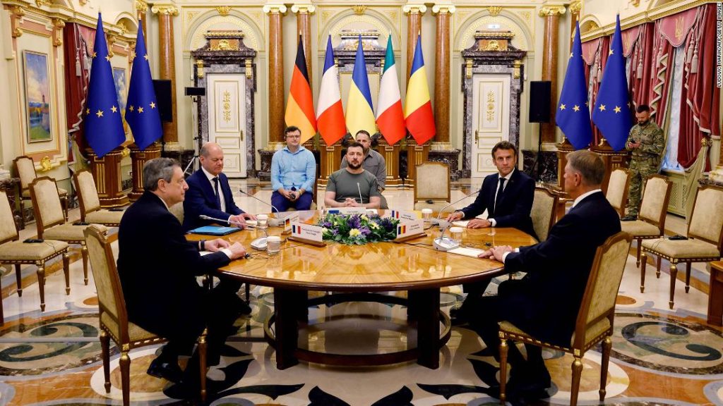 Komisi Eropa mendukung tawaran Ukraina untuk bergabung dengan blok