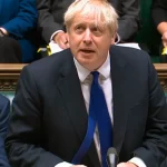 Boris Johnson membela tindakannya karena semakin banyak sekutu Konservatif yang mundur