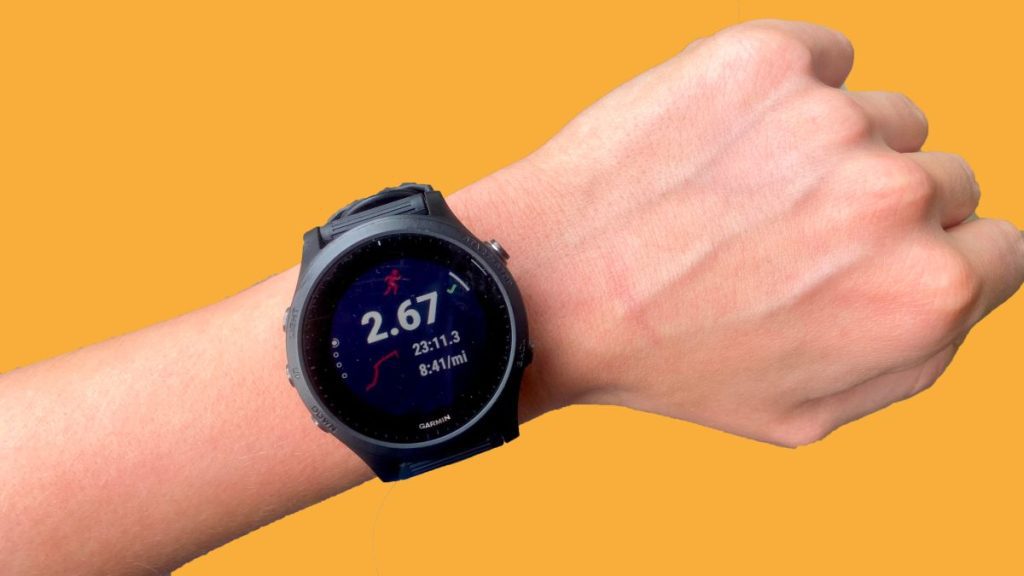 Penawaran Amazon Prime Day Fitness Tracker: Dapatkan Harga Rendah dari Garmin, Fitbit, dan Apple