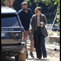 Ben Affleck dan Jennifer Lopez terus mengejar rumah selama liburan Paskah