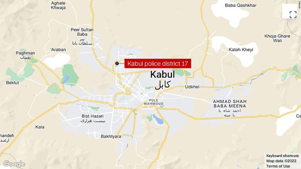 KABUL - Sebuah ledakan mematikan di sebuah masjid di ibukota Afghanistan menewaskan 21 orang, kata polisi Afghanistan
