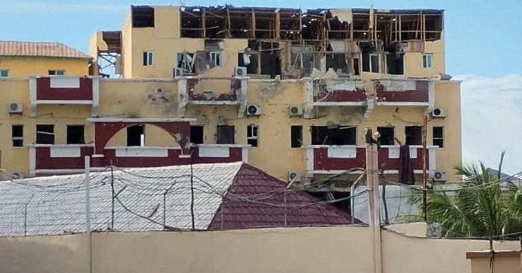 Militan Somalia menyerang sebuah hotel di Mogadishu, sedikitnya 12 tewas
