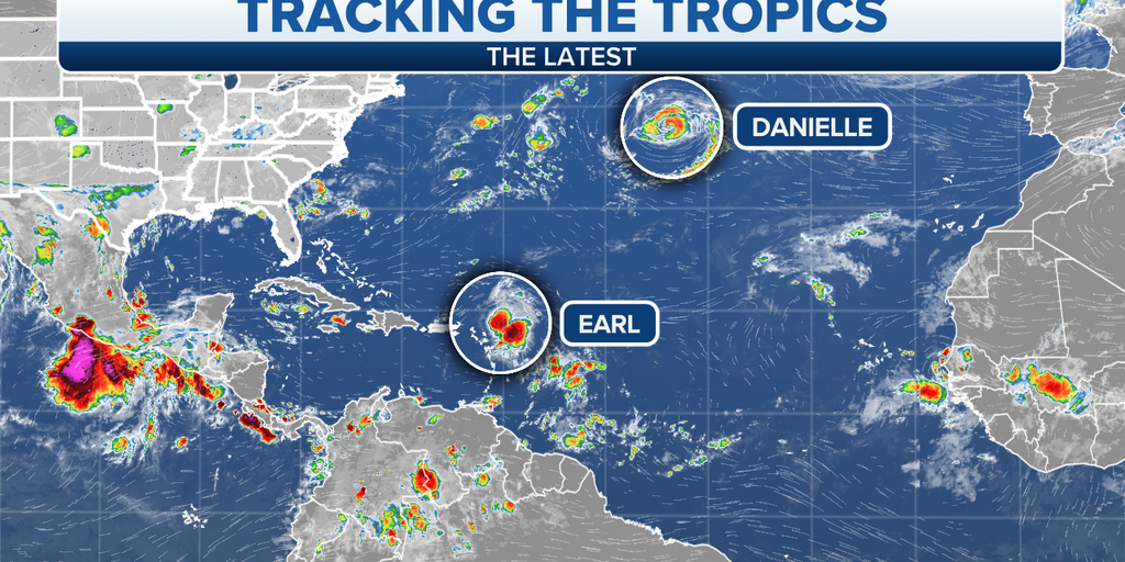 Kekuatan Badai Tropis Earl melemahkan Danielle di atas Samudra Atlantik