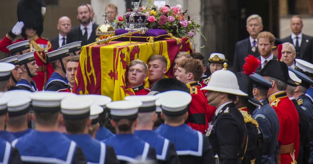 Pemakaman kenegaraan untuk Ratu Elizabeth II di Westminster Abbey