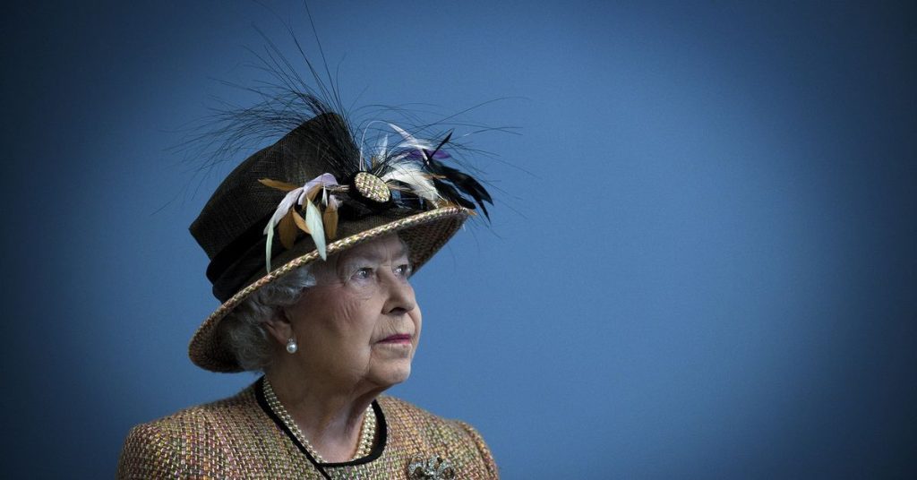 Ratu Elizabeth dari Inggris telah meninggal dengan tenang di sebuah rumah di Skotlandia pada usia 96 tahun