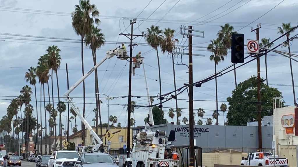 Ribuan pelanggan LADWP tanpa listrik di Los Angeles