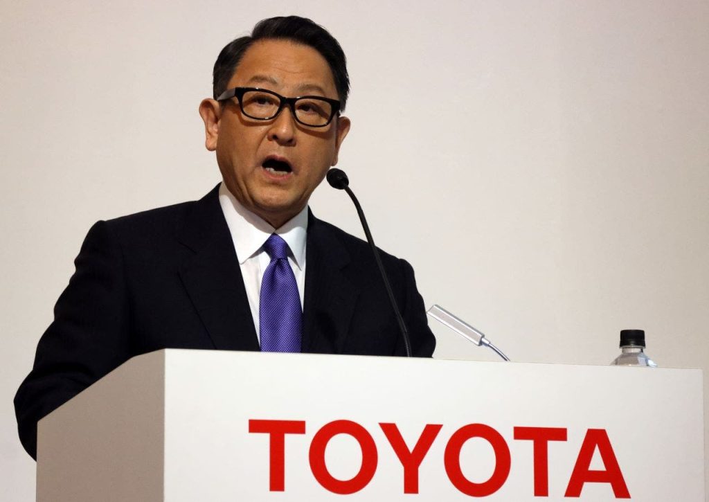 Kepala Toyota mengatakan larangan mobil bertenaga gas California akan 'sulit' untuk dipenuhi