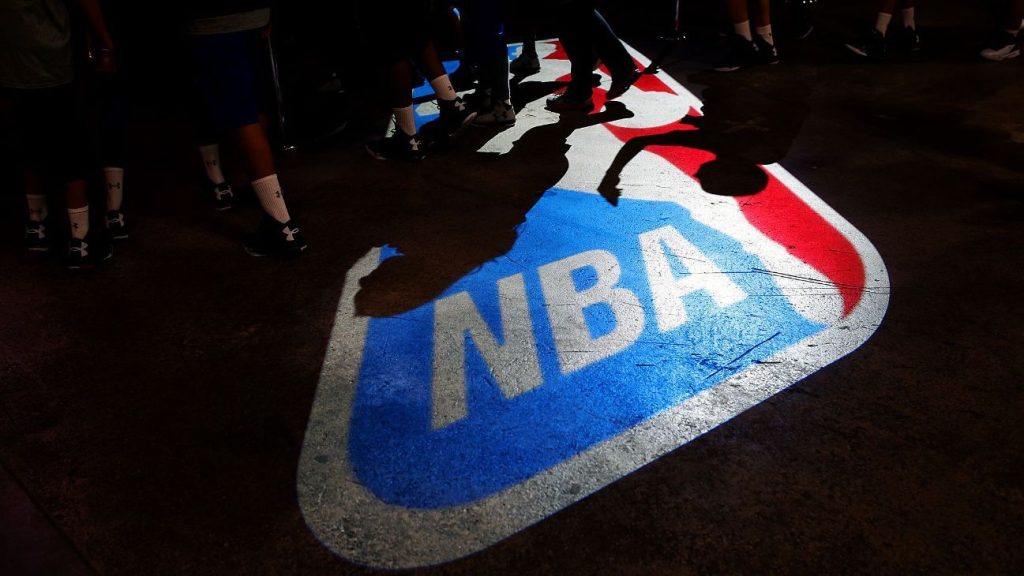 Sumber - NBA mencari batas atas pengeluaran dalam perjanjian baru dengan NBPA