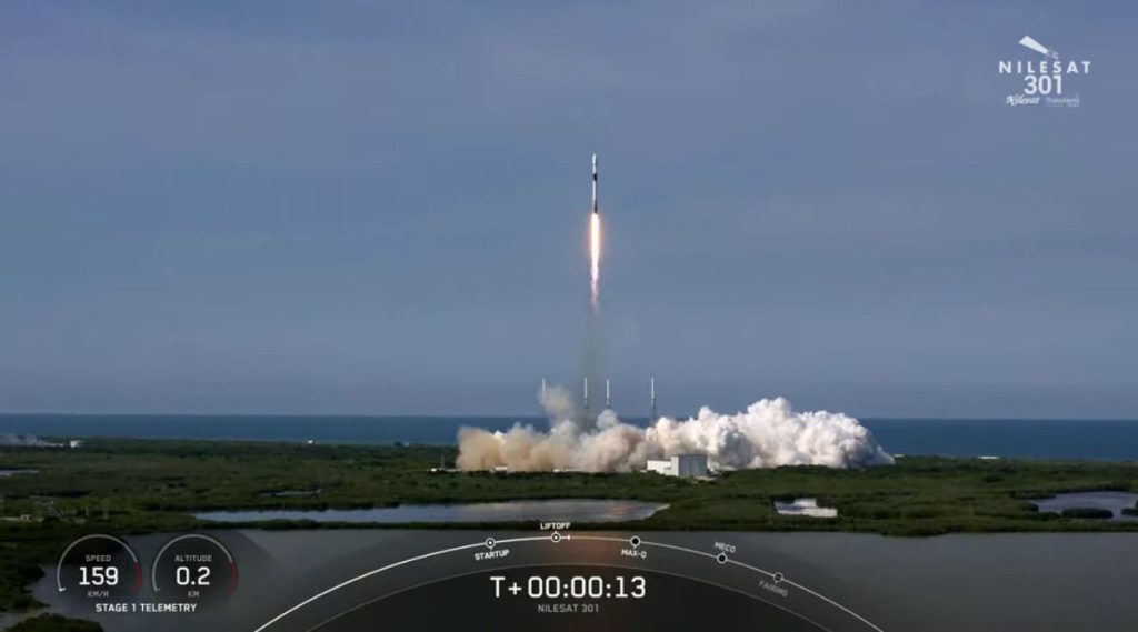 Tonton peluncuran SpaceX Falcon 9 pada rekor misi ke-14 Jumat malam