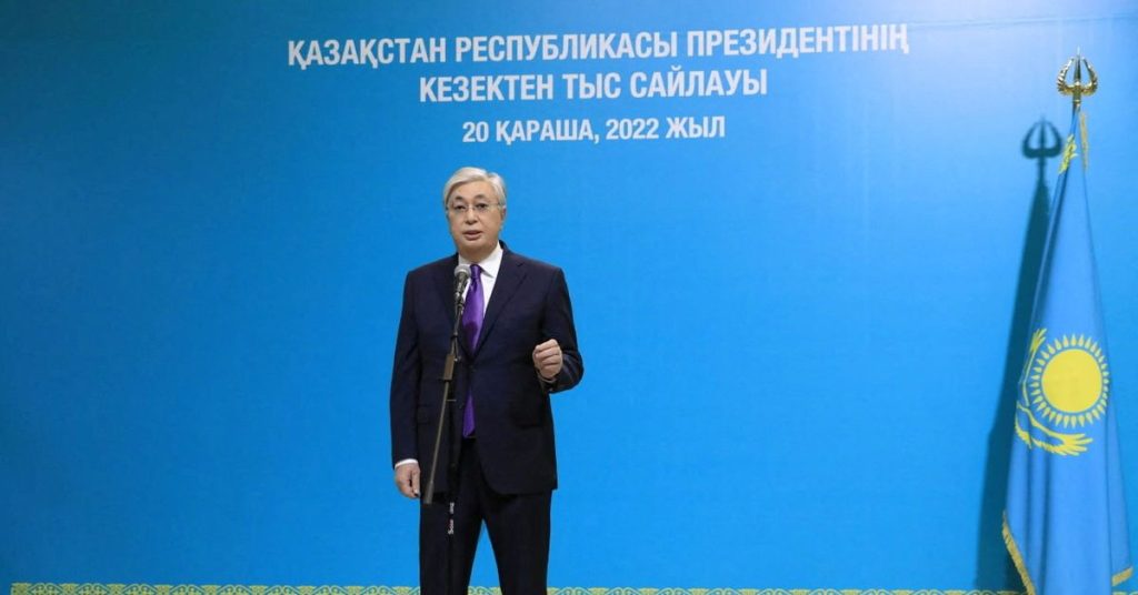 Jajak pendapat menunjukkan bahwa pemimpin Kazakh sedang menuju kemenangan besar dalam pemilu
